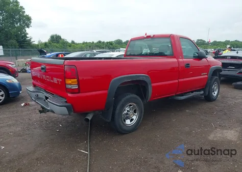 2001 Chevrolet Silverado 2500Hd from USA, damaged, VIN 1GCHC24U91Z334155